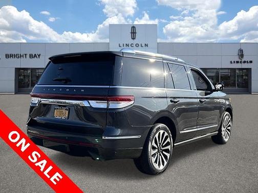 2022 Lincoln Navigator Reserve