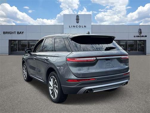 2023 Lincoln Corsair Standard
