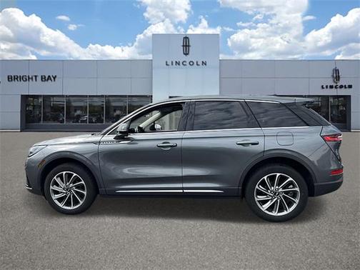 2023 Lincoln Corsair Standard