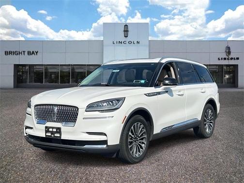 2022 Lincoln Aviator Standard AWD