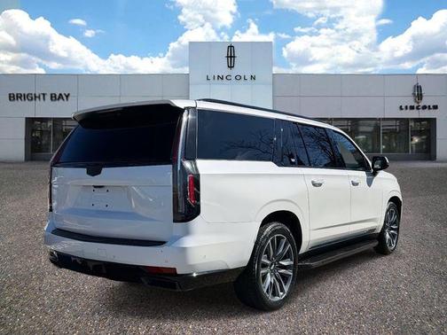 2022 Cadillac Escalade ESV Sport Platinum