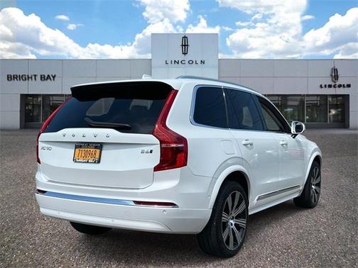 2023 Volvo XC90 B6 Ultimate 6-Seater