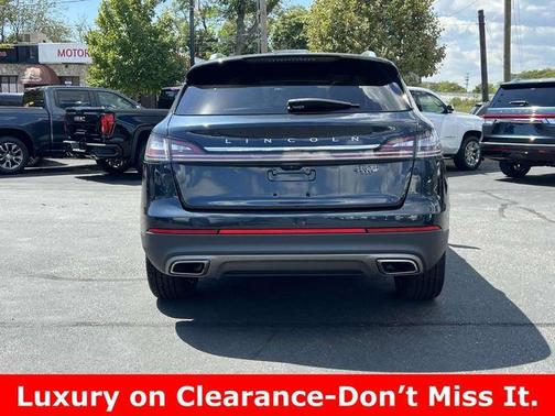 2021 Lincoln Nautilus Reserve