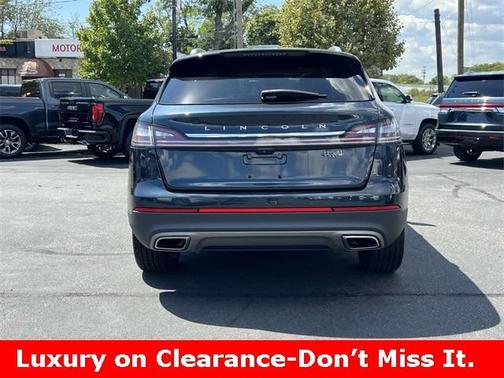 2021 Lincoln Nautilus Reserve