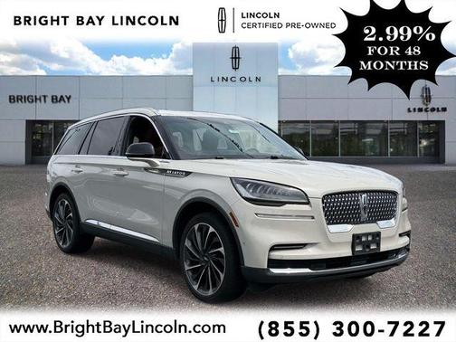 Pearl Metallic 2023 Lincoln Aviator Reserve AWD