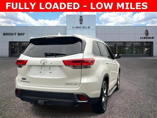 2019 Toyota Highlander Limited Platinum