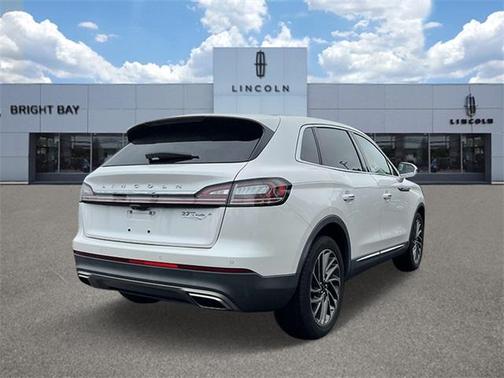 2019 Lincoln Nautilus Reserve