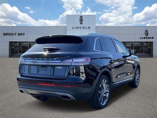 2022 Lincoln Nautilus Reserve