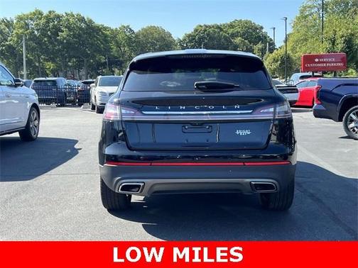 2021 Lincoln Nautilus Reserve