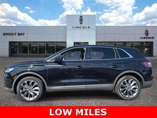 2021 Lincoln Nautilus Reserve