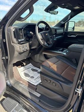 2025 Chevrolet Silverado 2500 High Country