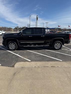2025 Chevrolet Silverado 2500 High Country