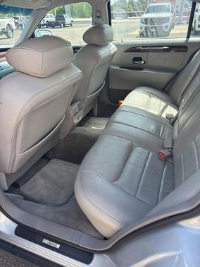 1999 Lincoln Town Car Executive