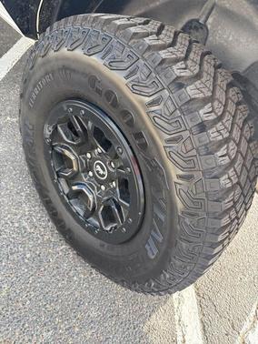 Oxford White 2023 Ford Bronco Wildtrak