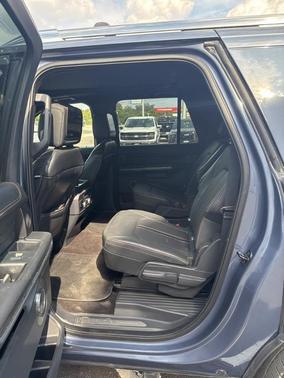 2023 Ford Expedition Max Platinum