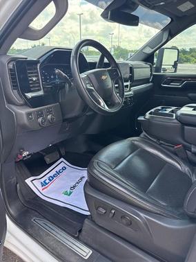Summit White 2024 Chevrolet Silverado 3500 LT
