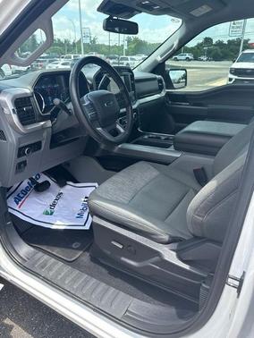 Oxford White 2023 Ford F-150 XLT