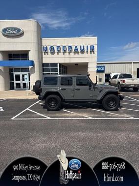 Sting Gray Clearcoat 2023 Jeep Wrangler Rubicon