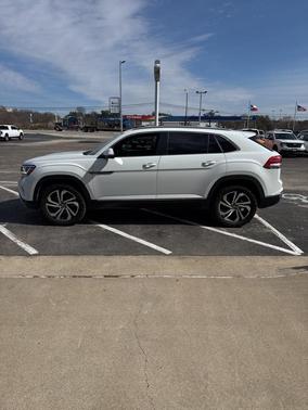 2022 Volkswagen Atlas Cross Sport 3.6L V6 SEL