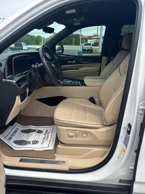 2023 Cadillac Escalade ESV Premium Luxury