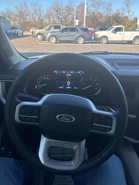 2024 Ford Expedition XLT