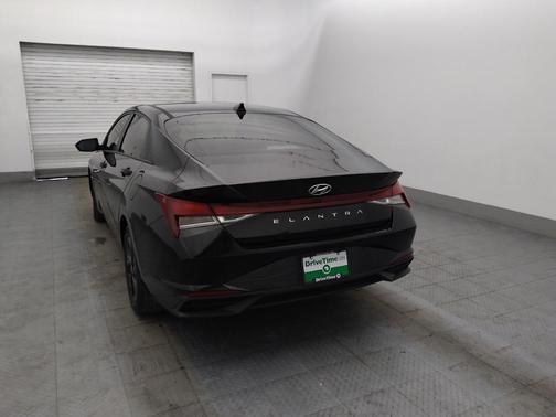 Phantom Black 2023 Hyundai ELANTRA SEL