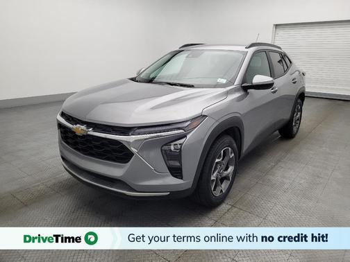 Sterling Gray Metallic 2024 Chevrolet Trax LT