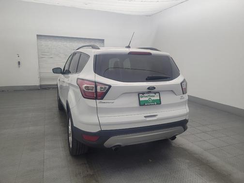 White 2017 Ford Escape SE