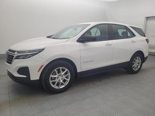 Summit White 2024 Chevrolet Equinox LS