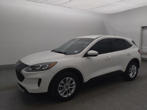 Star White Metallic Tri-Coat 2020 Ford Escape SE