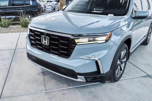 2023 Honda Pilot AWD Elite