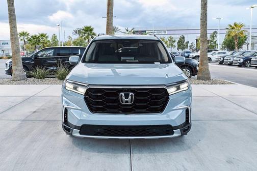2023 Honda Pilot AWD Elite