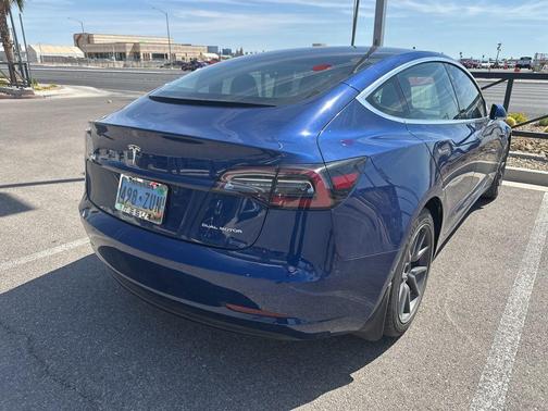 Deep Blue Metallic 2020 Tesla Model 3 Long Range