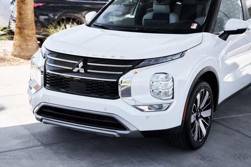 2025 Mitsubishi Outlander SE 2.5 2WD