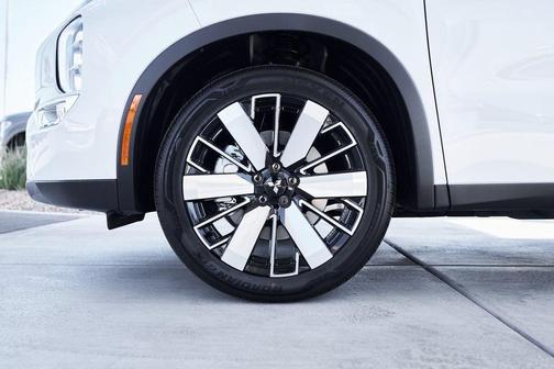 2025 Mitsubishi Outlander SE 2.5 2WD