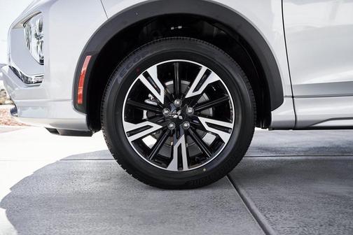 2026 Mitsubishi Eclipse Cross SEL