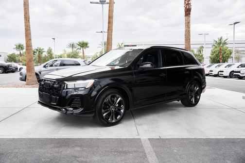 2025 Audi Q7 55 Premium Plus