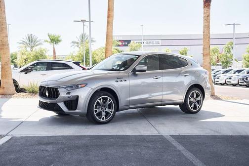 2022 Maserati Levante Modena