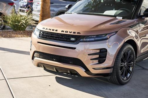 2024 Land Rover Range Rover Evoque Dynamic SE