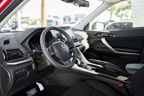 2026 Mitsubishi Eclipse Cross ES