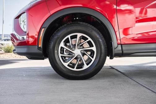 2026 Mitsubishi Eclipse Cross ES