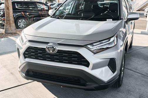 Silver Sky Metallic 2025 Toyota RAV4 XLE