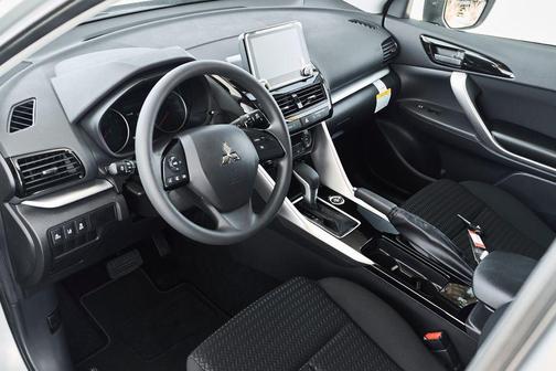 Alloy Silver Metallic 2026 Mitsubishi Eclipse Cross ES