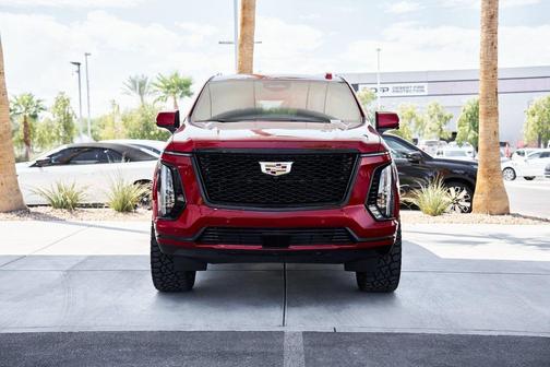 2025 Cadillac Escalade Sport