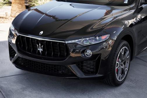2022 Maserati Levante Modena