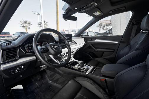 2021 Audi Q5 45 Prestige