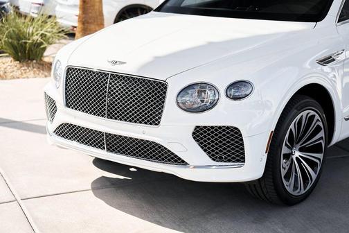2022 Bentley Bentayga V8