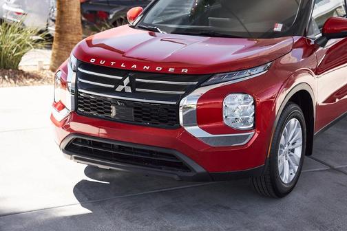 2025 Mitsubishi Outlander ES 2.5 2WD