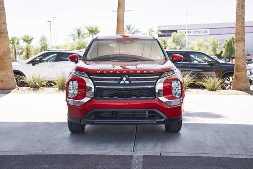 2025 Mitsubishi Outlander ES 2.5 2WD