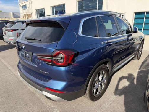 Phytonic Blue Metallic 2022 BMW X3 xDrive30i
